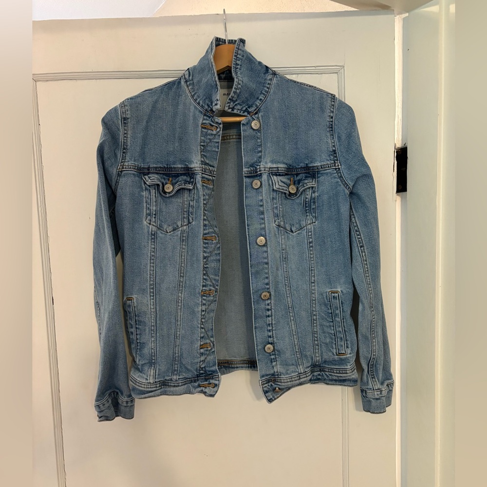 Medium TALL Jean jacket!